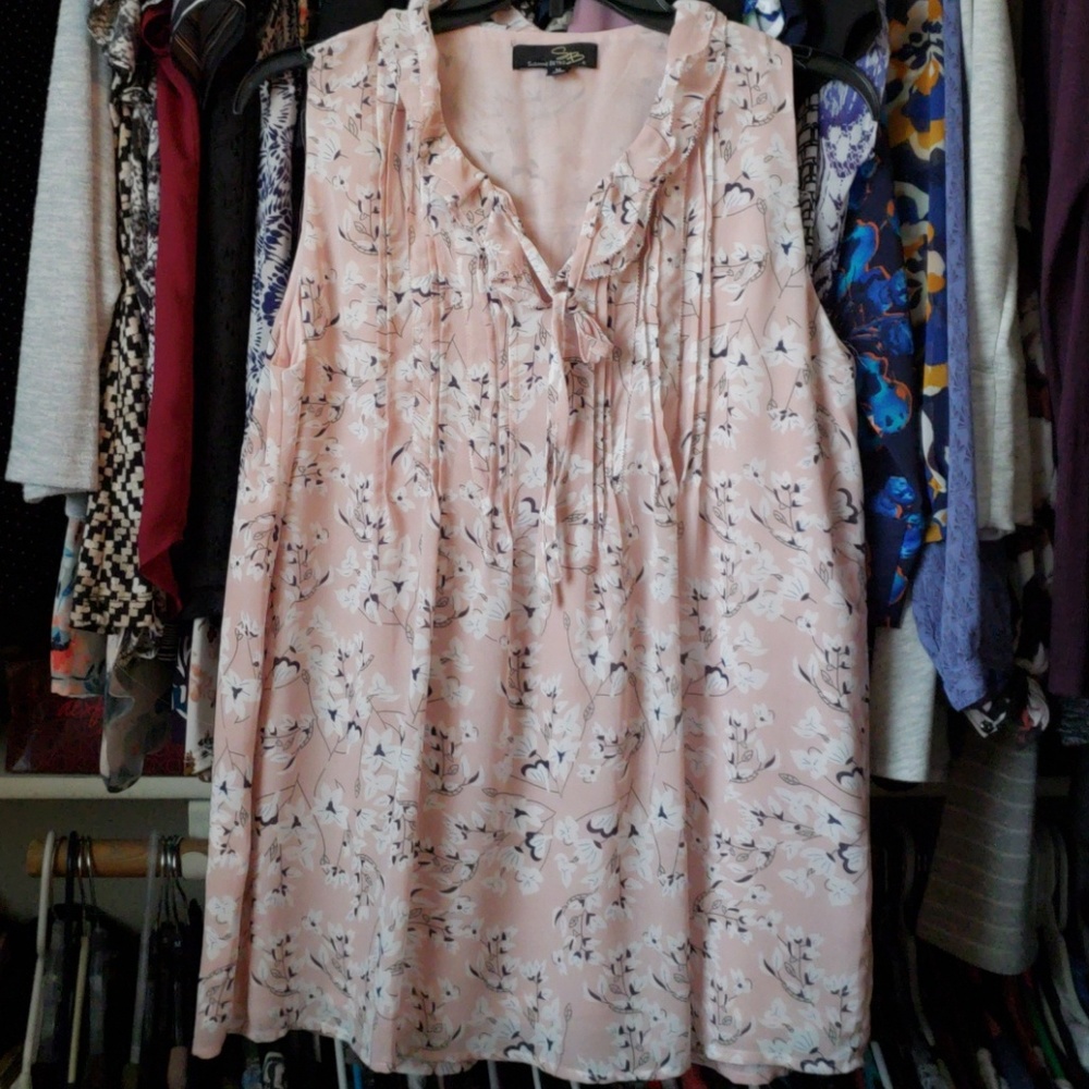 BEAUTIFUL BLUSH COLORED BLOUSE